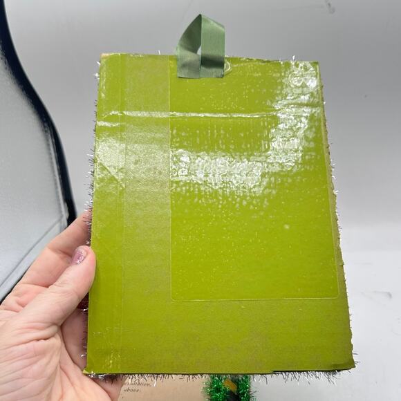 Vintage 1950s Children’s Story Book Page displays kitschy golden book Christmas - Picture 6 of 7